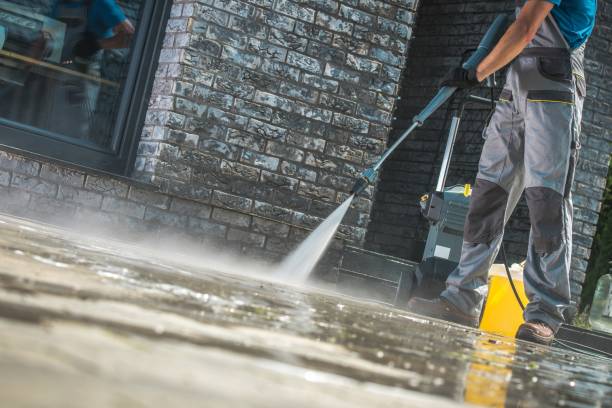 Best Window and Screen Pressure Cleaning in French Island, WI